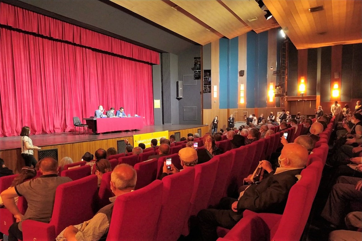 Ümraniye'de Kentsel Dönüşüm Bilgilendirme Toplantısı Gerçekleştirildi.